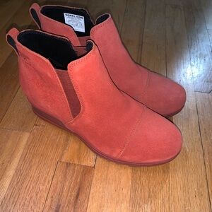 Sorel Women's Orange Ankle Boots